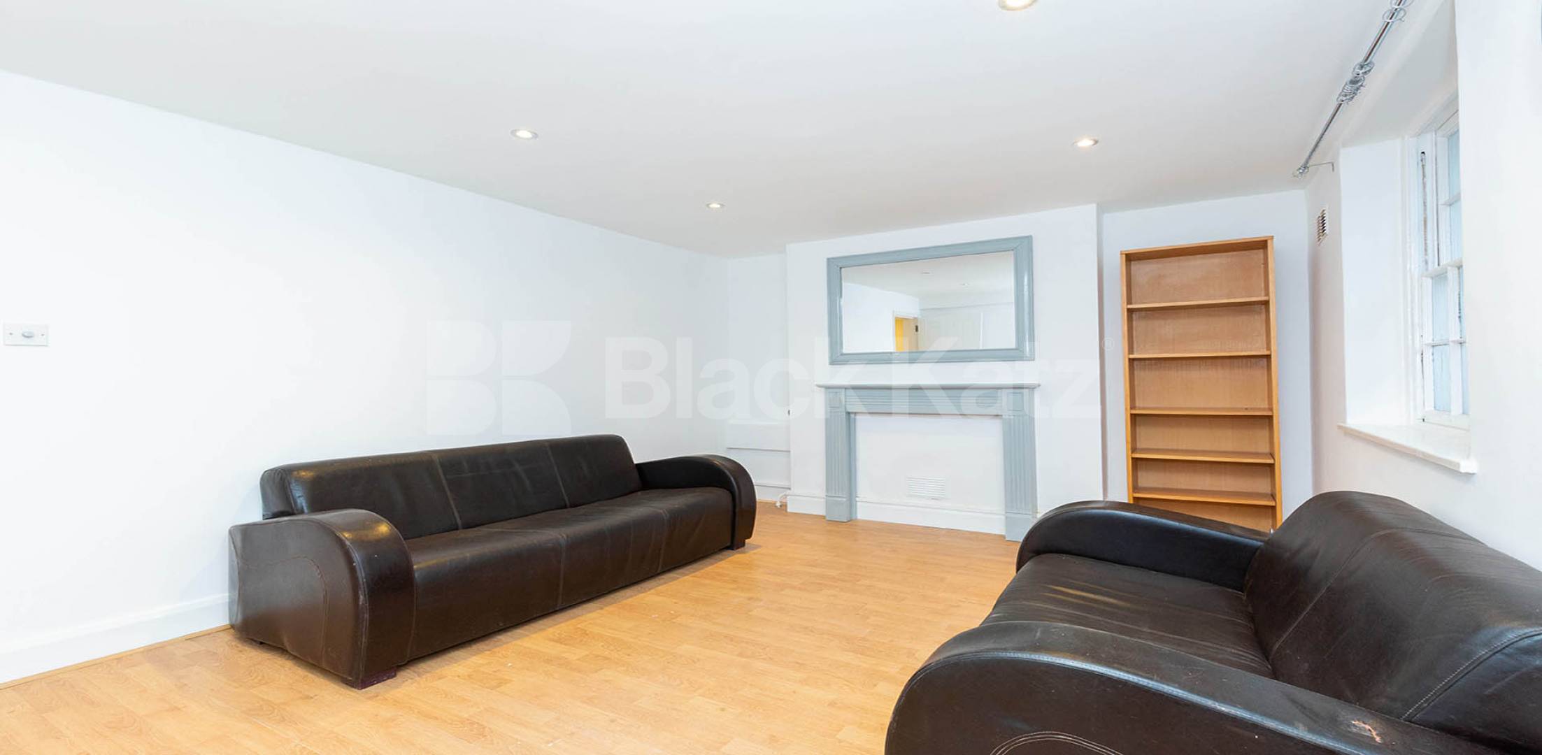 			1 Bedroom, 1 bath, 1 reception Apartment			 New Goulston Street , Aldgate / Liverpool street